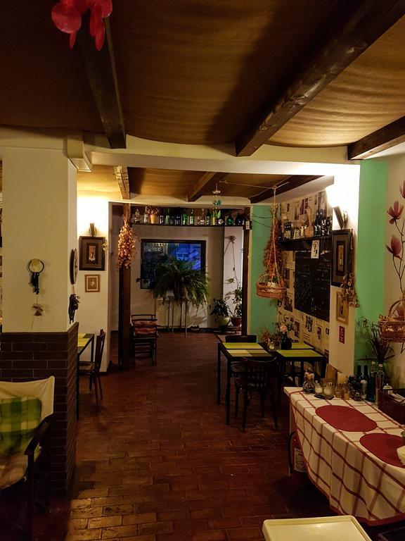 Bistro-Pension La Teleferic Синая Екстериор снимка